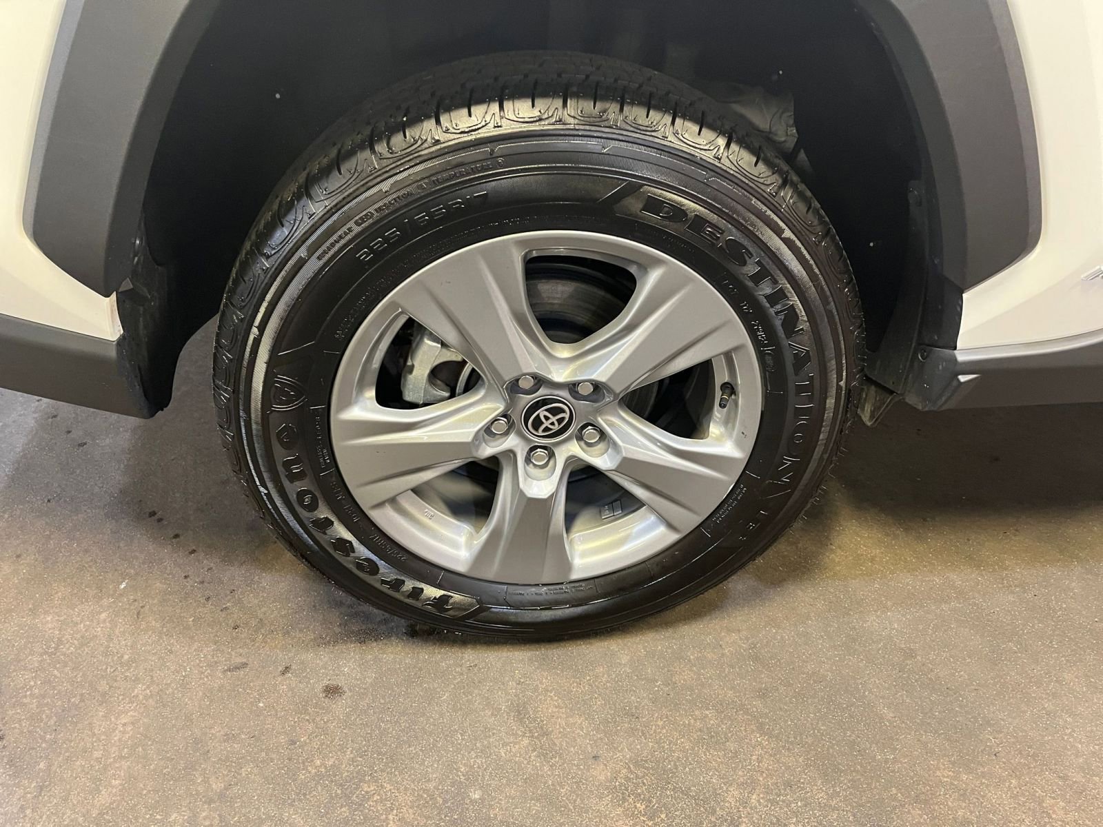 Used 2025 Toyota RAV4 LE image 30