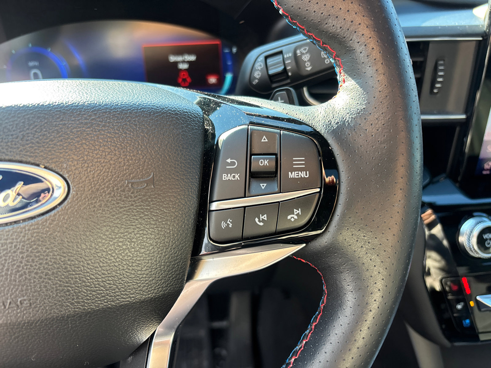 Used 2023 Ford Explorer ST w/ Equipment Group 401A image 18