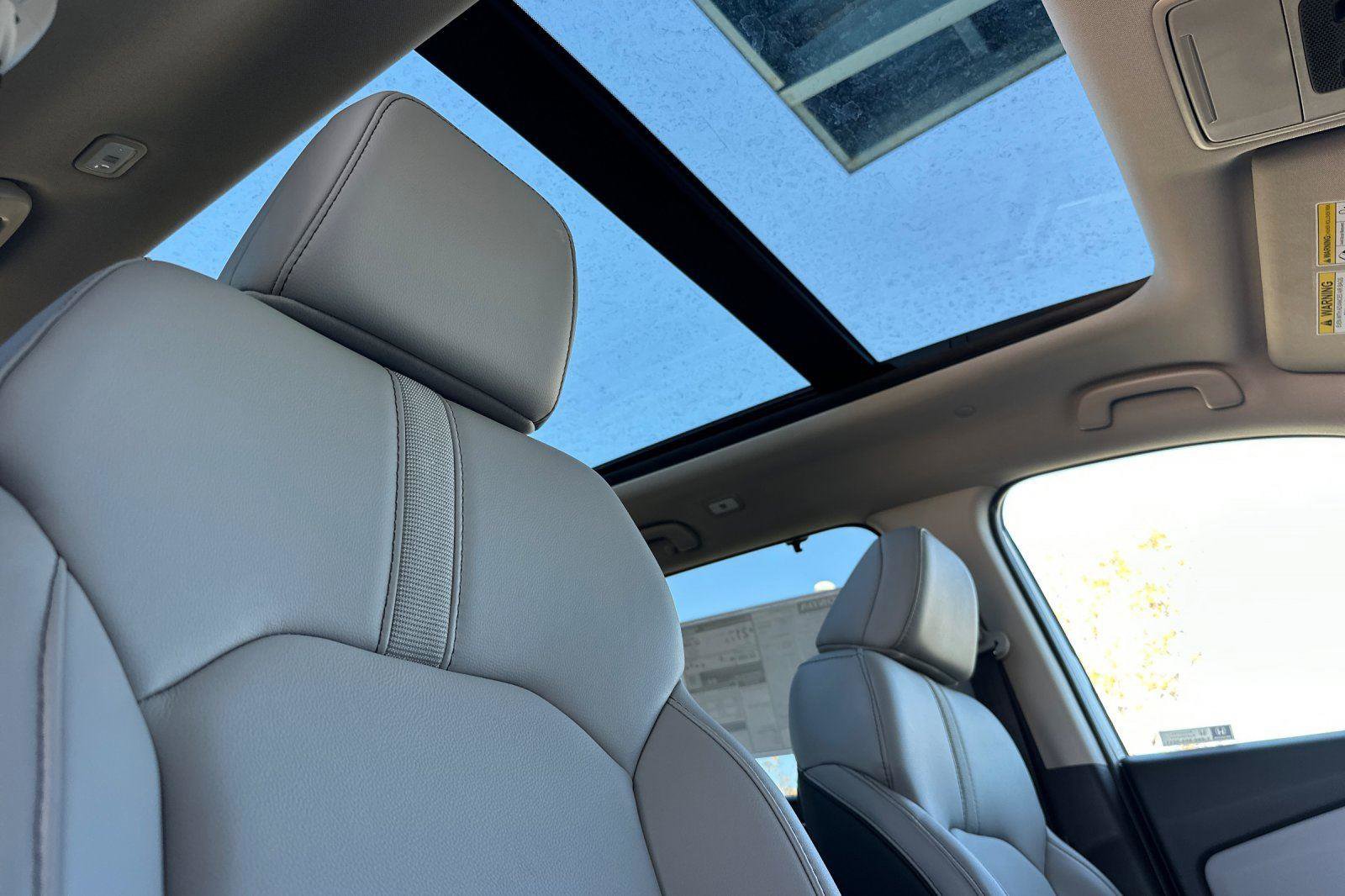 New 2025 Honda Pilot Touring image 20