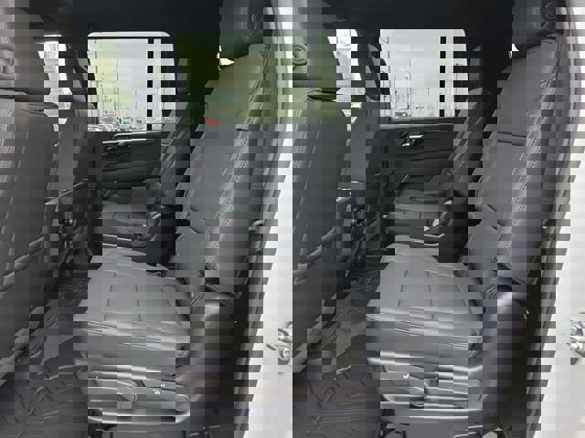 New 2026 Chevrolet Suburban LT w/ Comfort Package image 11