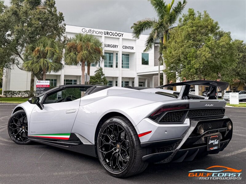 Used 2019 Lamborghini Huracan Performante AWD/4WD image 46