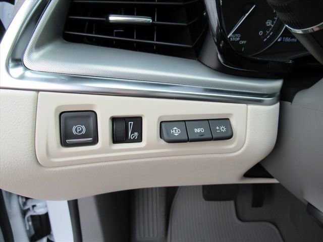 New 2026 Cadillac XT5 Premium Luxury w/ Driver Assist Package FWD image 22