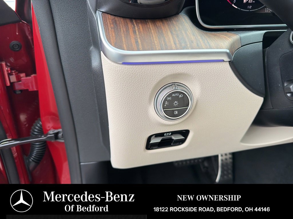 New 2026 Mercedes-Benz CLE 300 4MATIC Coupe image 9