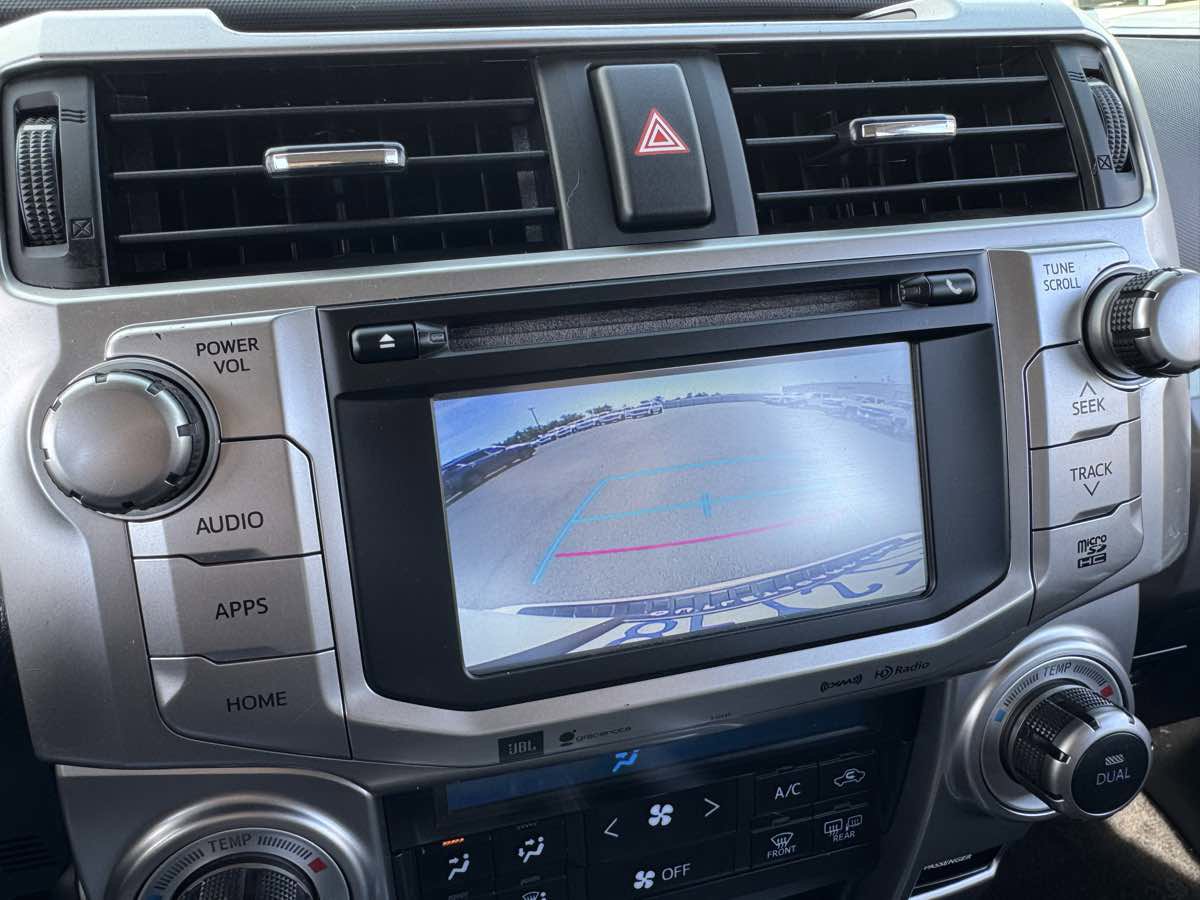 Used 2018 Toyota 4Runner Limited AWD/4WD image 26