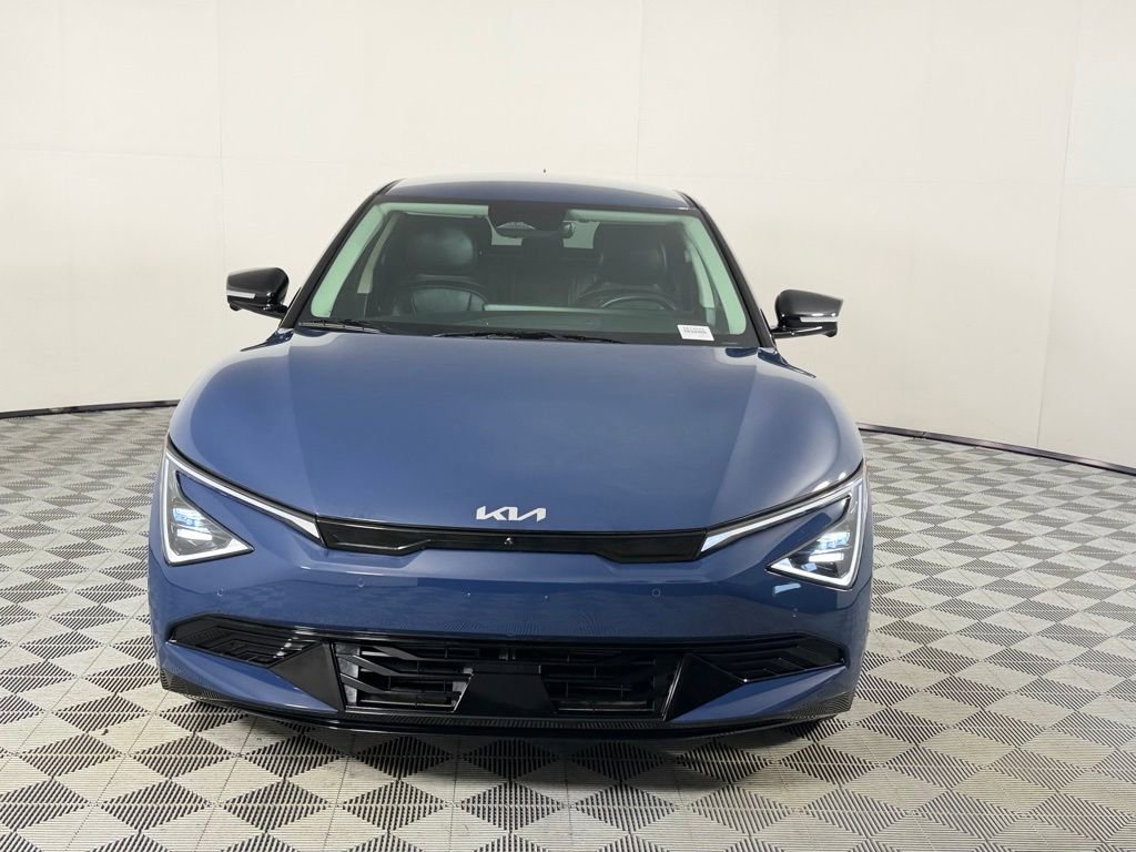 Used 2025 Kia EV6 Wind image 5