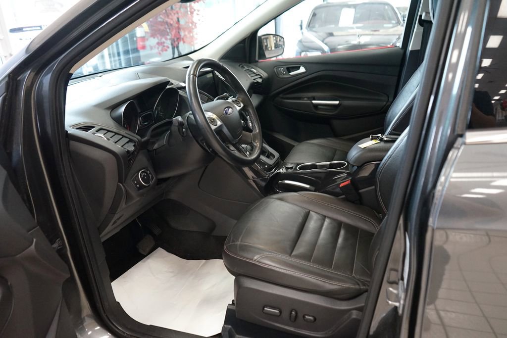 Used 2016 Ford Escape Titanium AWD/4WD image 23