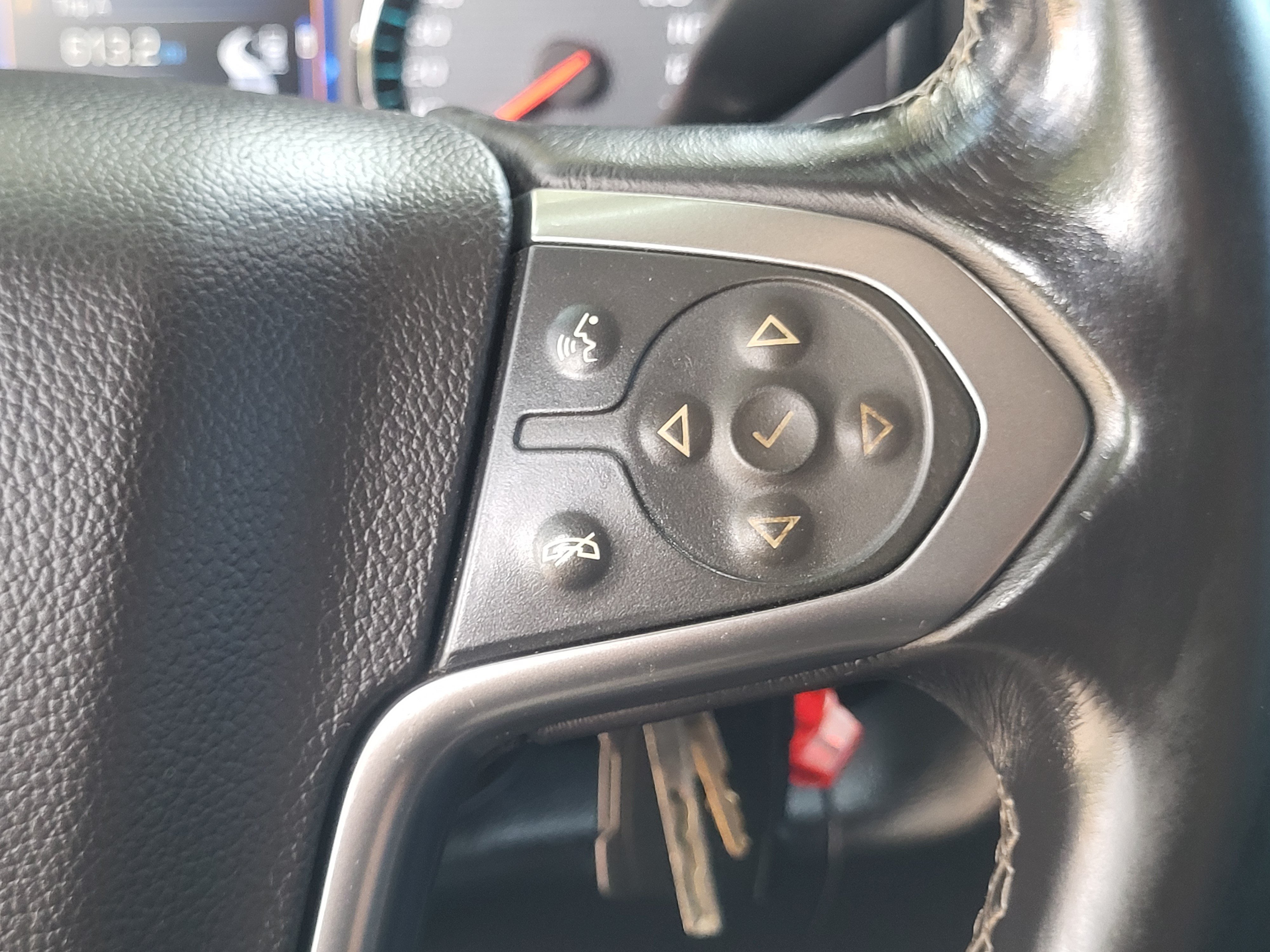 Used 2015 Chevrolet Silverado 2500 LT w/ Z71 Package, Off-Road AWD/4WD image 15