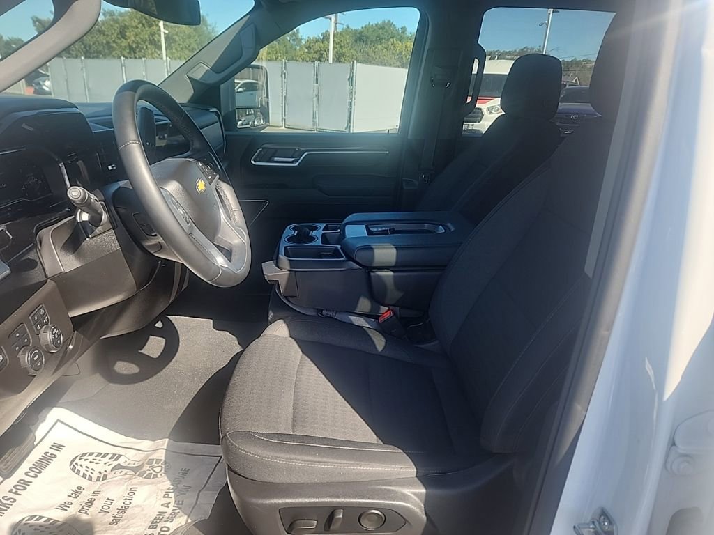 Used 2025 Chevrolet Silverado 2500 LT w/ Safety Package image 10