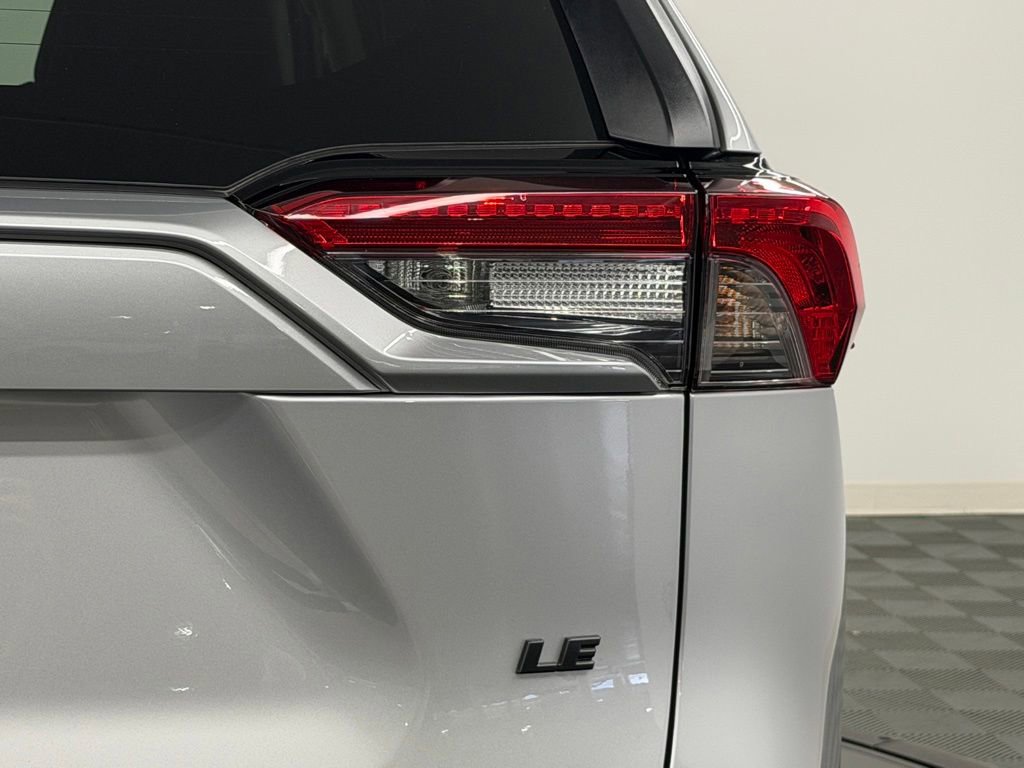 Certified 2025 Toyota RAV4 LE FWD image 14