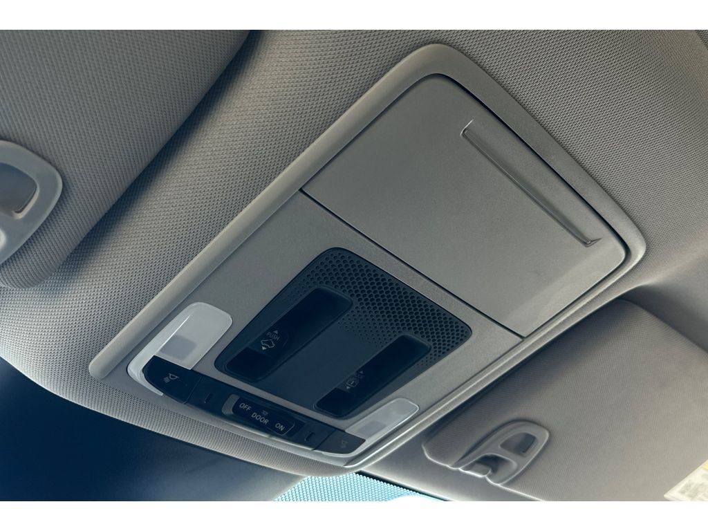 Certified 2024 Honda Pilot Elite image 25