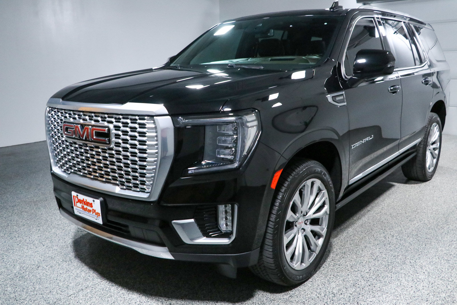 Used 2023 GMC Yukon Denali AWD/4WD image 38