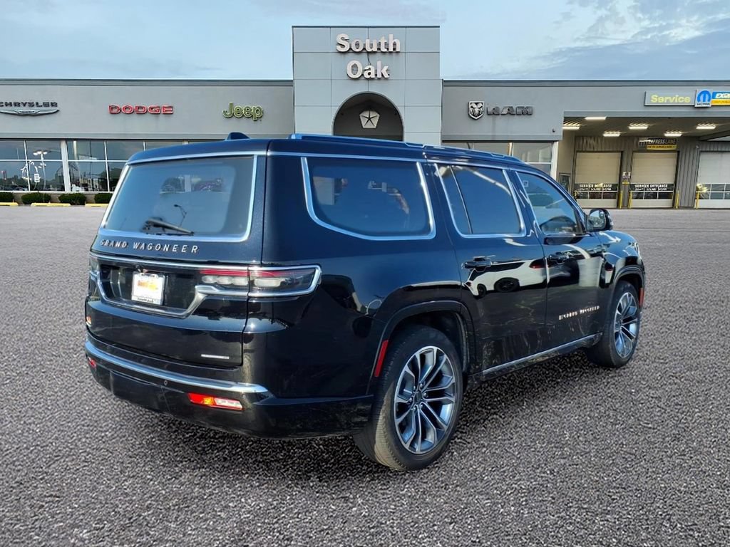 Certified 2023 Jeep Grand Wagoneer Series III AWD/4WD image 3