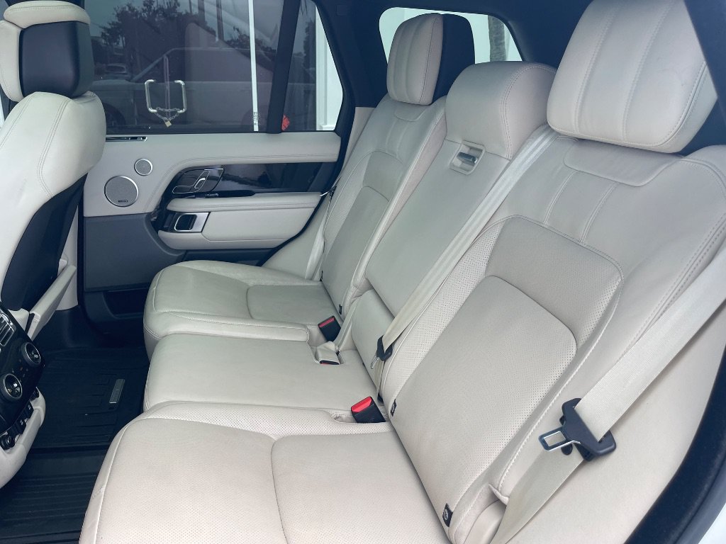 Used 2018 Land Rover Range Rover Supercharged AWD/4WD image 19