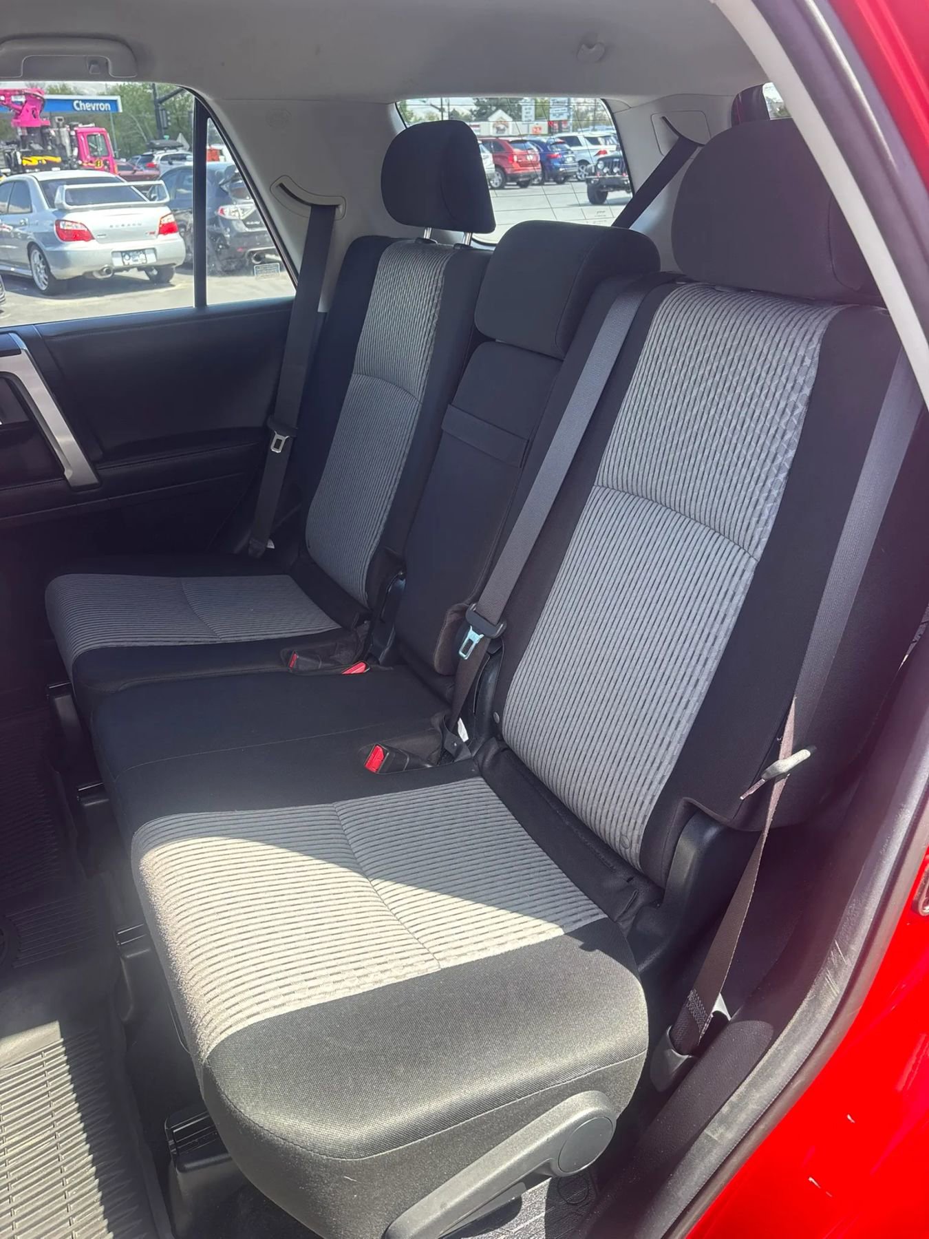 Used 2020 Toyota 4Runner SR5 AWD/4WD image 20