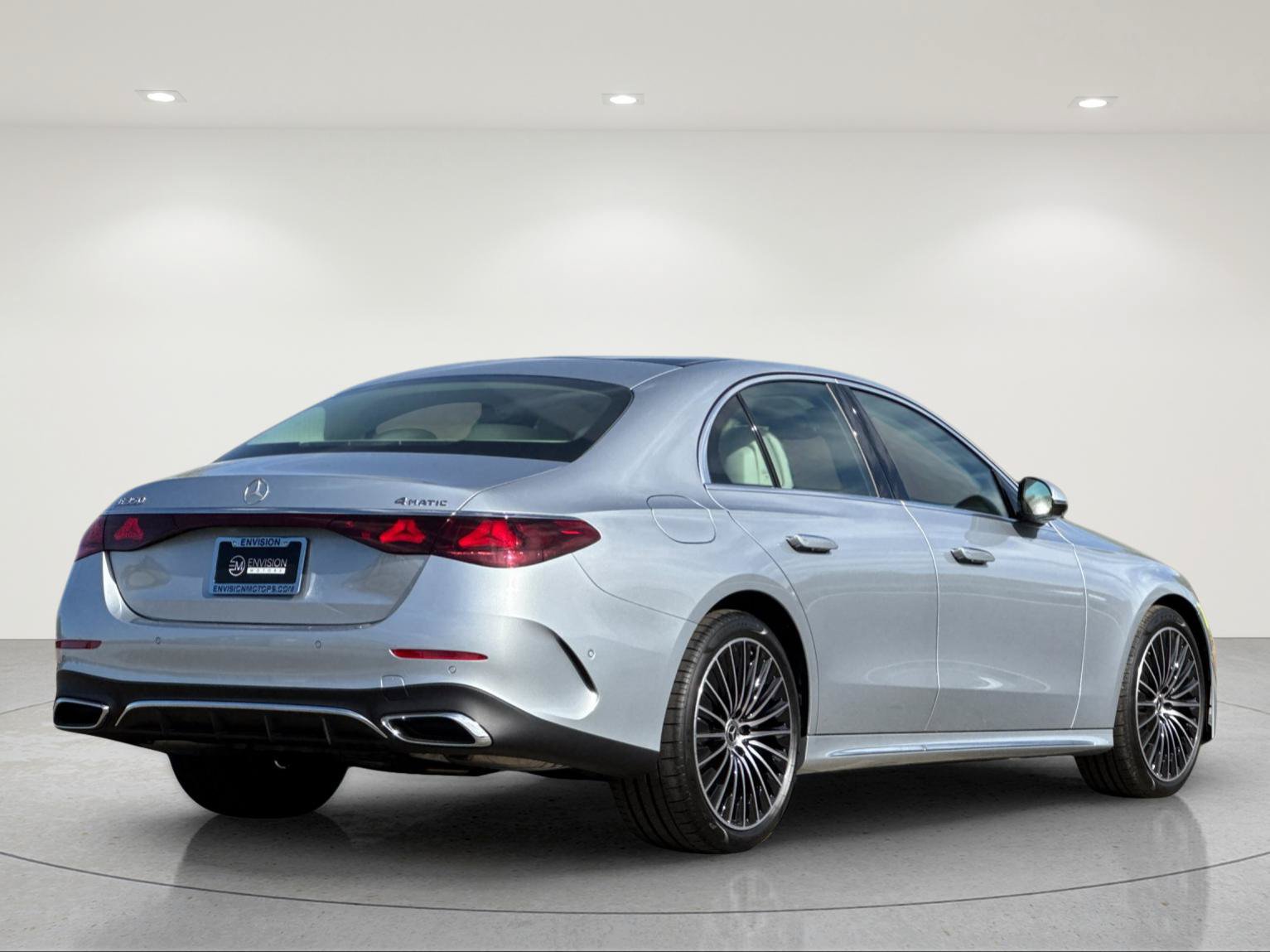 New 2027 Mercedes-Benz E 350 4MATIC Sedan image 5