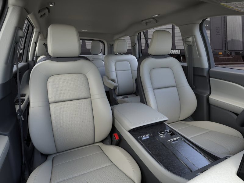 New 2026 Lincoln Aviator AWD image 10