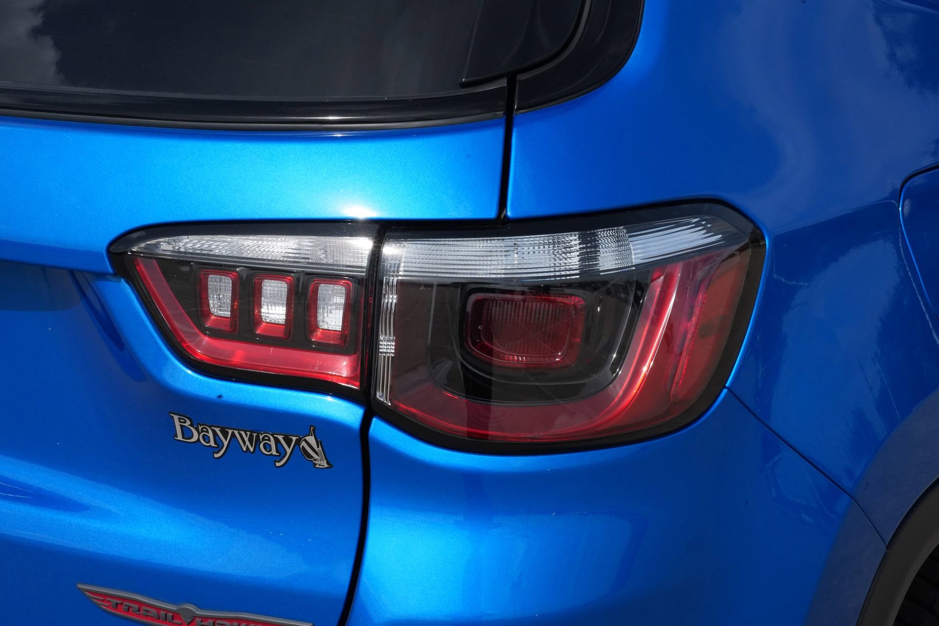 Used 2025 Jeep Compass Trailhawk image 23