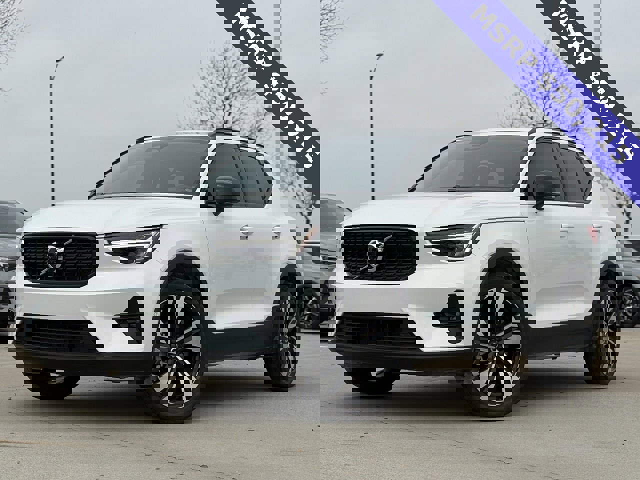 Certified 2023 Volvo XC40 B5 Plus w/ Driver Assist Package image 3