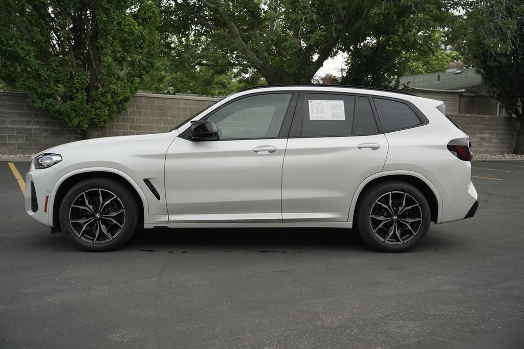 Used 2023 BMW X3 M40i AWD/4WD image 2
