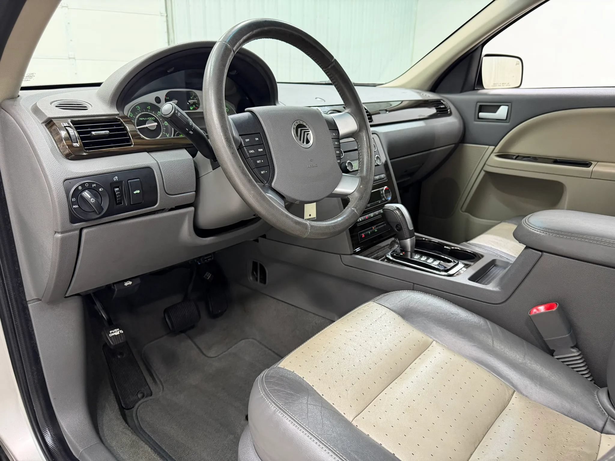 Used 2008 Mercury Sable Premier AWD/4WD image 11