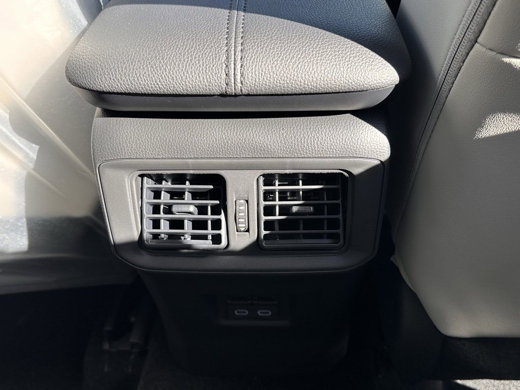New 2025 Toyota RAV4 Limited image 17