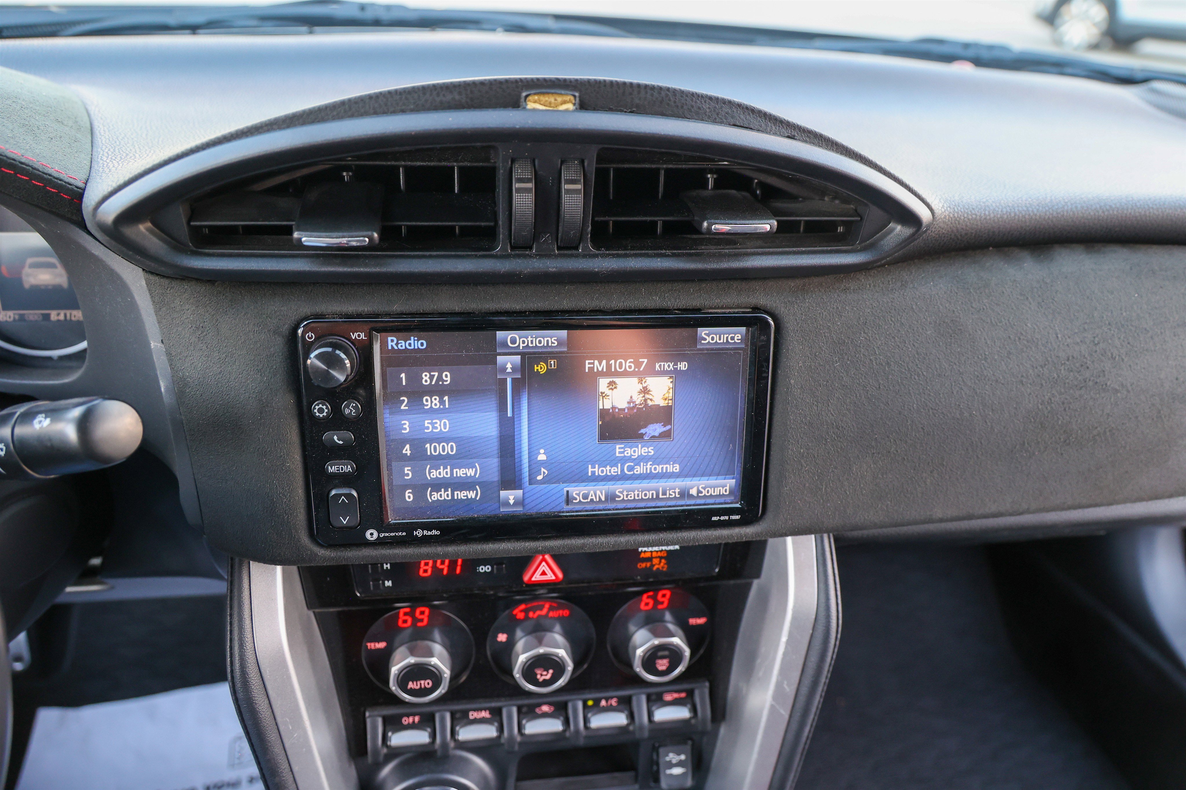 Used 2019 Toyota 86 TRD SE image 29