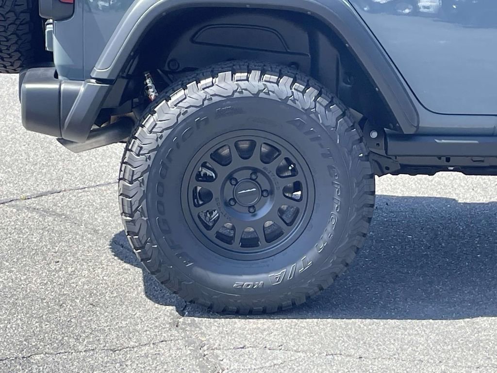 New 2025 Jeep Wrangler Unlimited Sport image 12