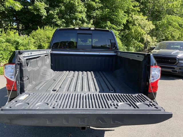 Used 2019 Nissan Titan SL AWD/4WD image 24