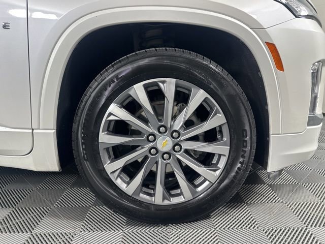 Used 2023 Chevrolet Traverse Premier AWD/4WD image 11