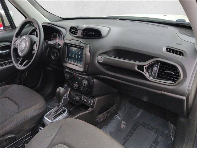 Used 2020 Jeep Renegade Altitude AWD/4WD image 22