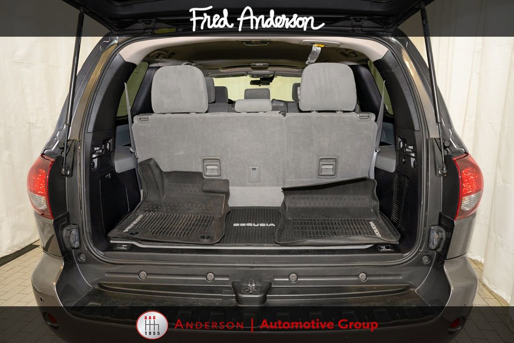 Used 2022 Toyota Sequoia SR5 AWD/4WD image 5