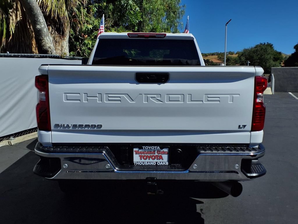 Used 2025 Chevrolet Silverado 2500 LT w/ Safety Package AWD/4WD image 6