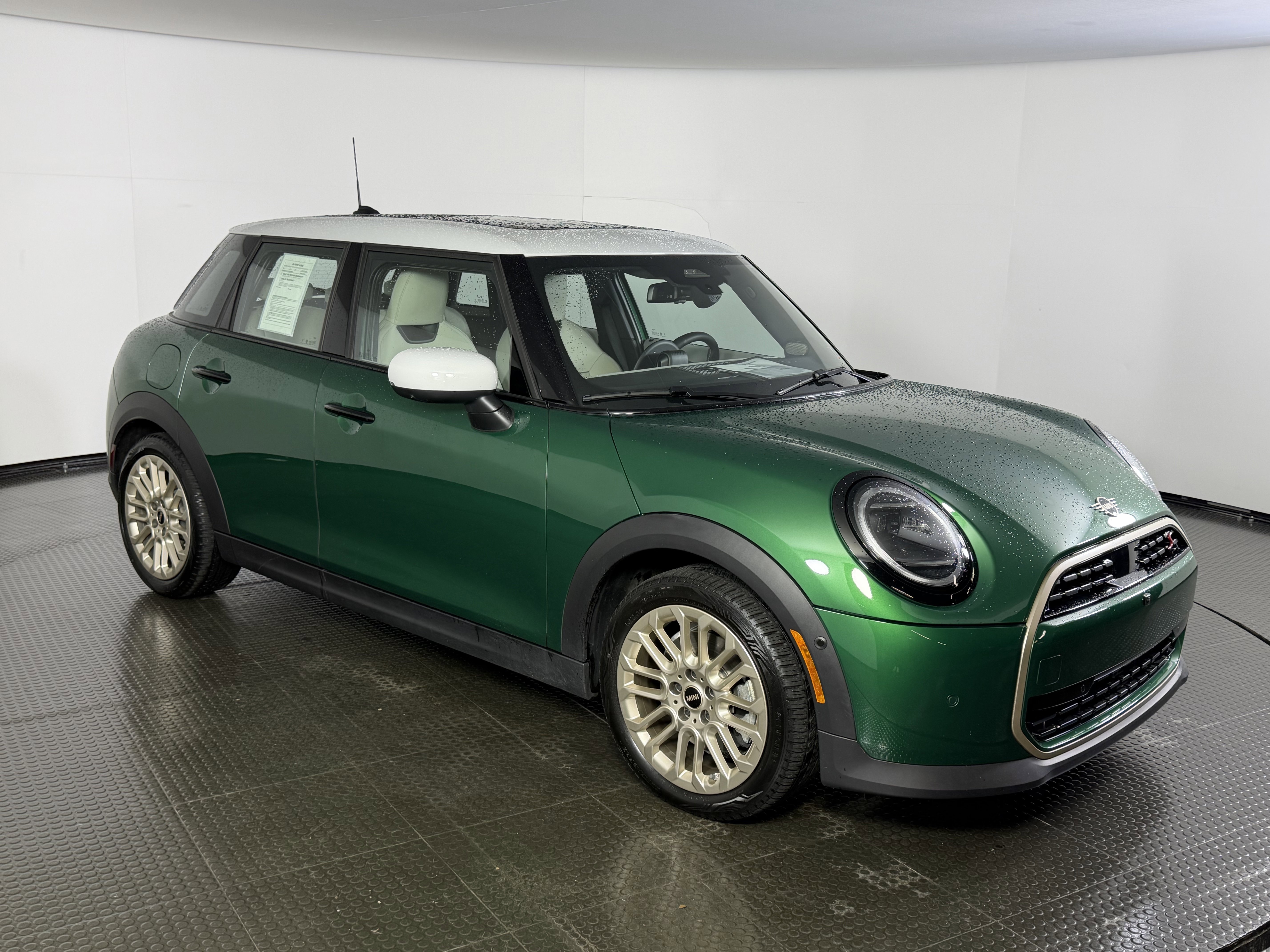 Used 2025 MINI Cooper S FWD image 3