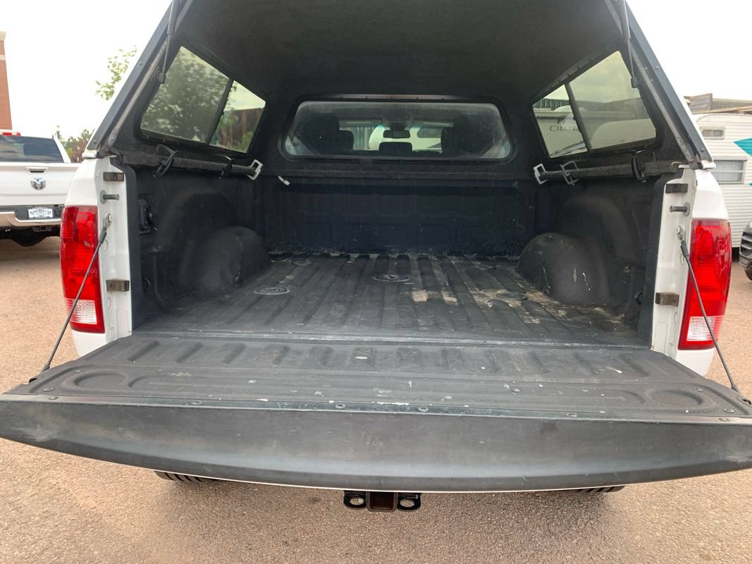 Used 2016 RAM 2500 Tradesman w/ Chrome Appearance Group AWD/4WD image 18