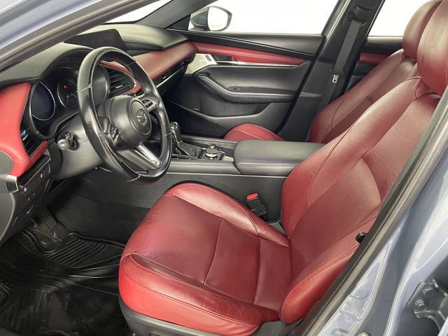 Used 2020 MAZDA MAZDA3 Hatchback w/ Premium Package FWD image 2