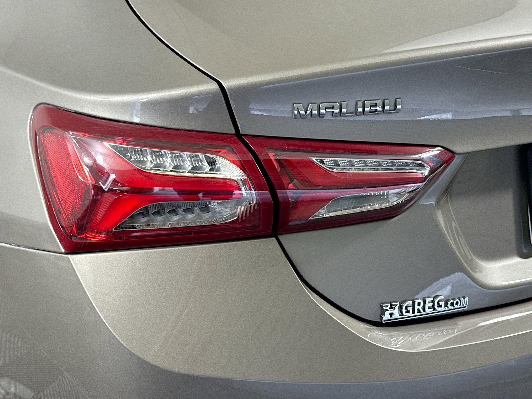 Used 2022 Chevrolet Malibu LT image 36