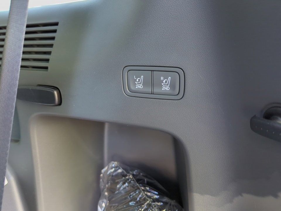 Used 2026 Hyundai Santa Fe SE AWD/4WD image 17