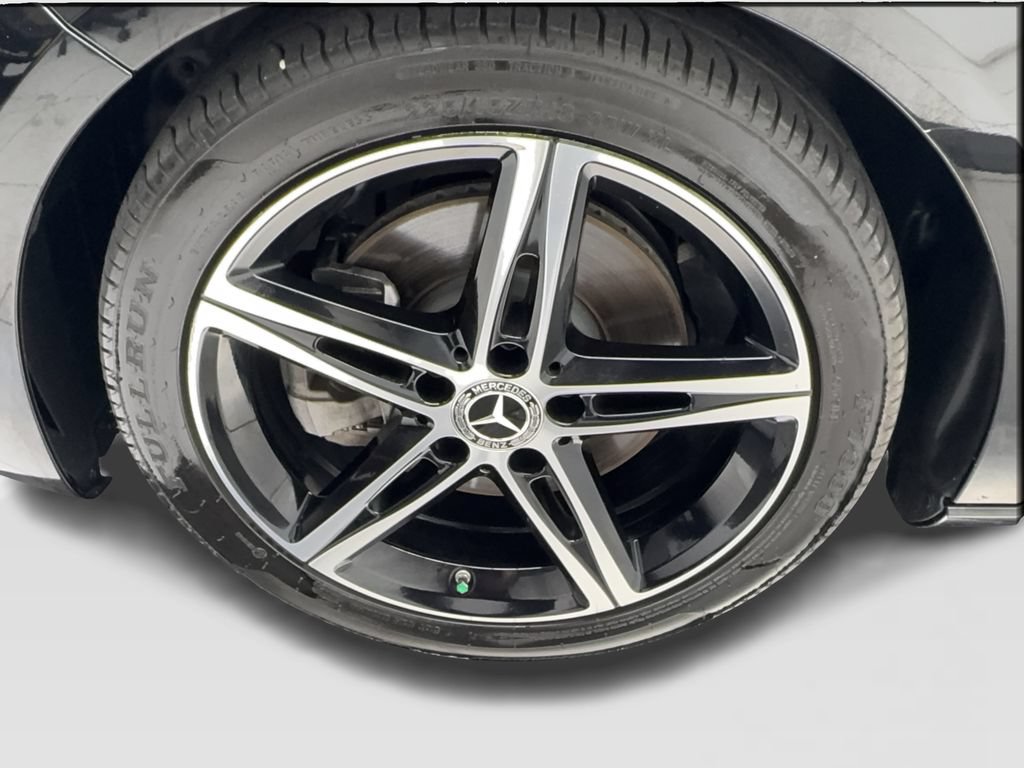 Used 2022 Mercedes-Benz A 220 image 12