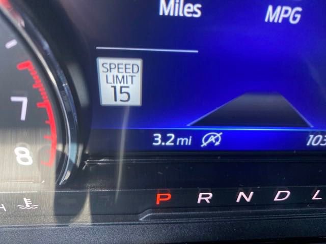 New 2024 Ford Explorer XLT w/ Equipment Group 202A image 19