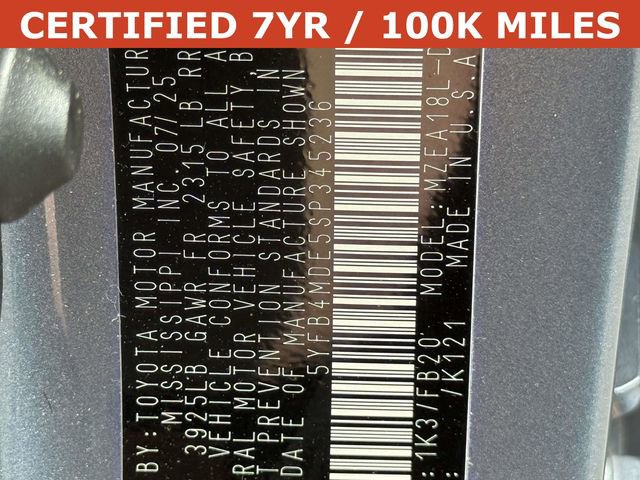 Used 2025 Toyota Corolla LE FWD image 31