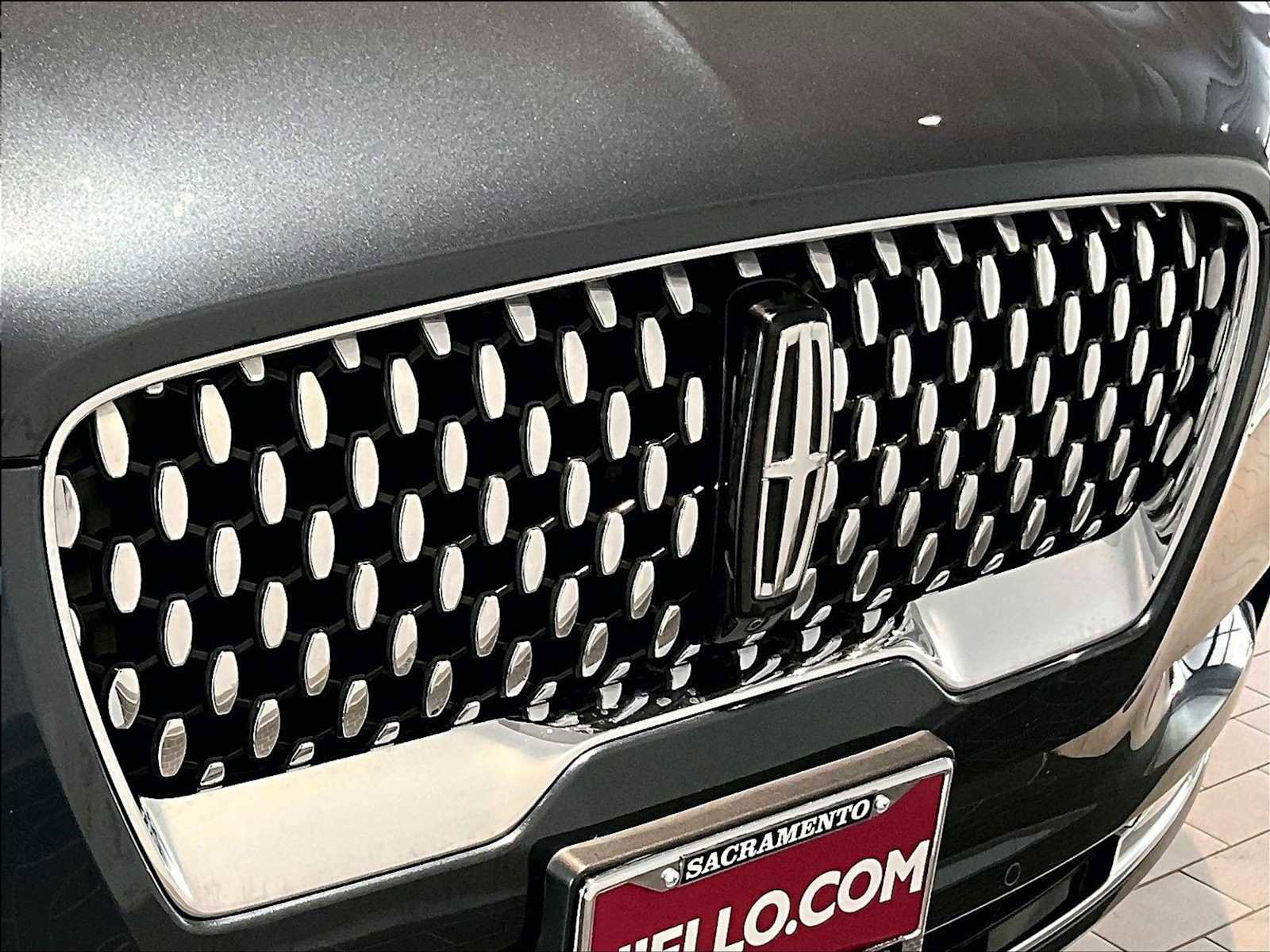 Used 2024 Lincoln Aviator Black Label AWD/4WD image 34