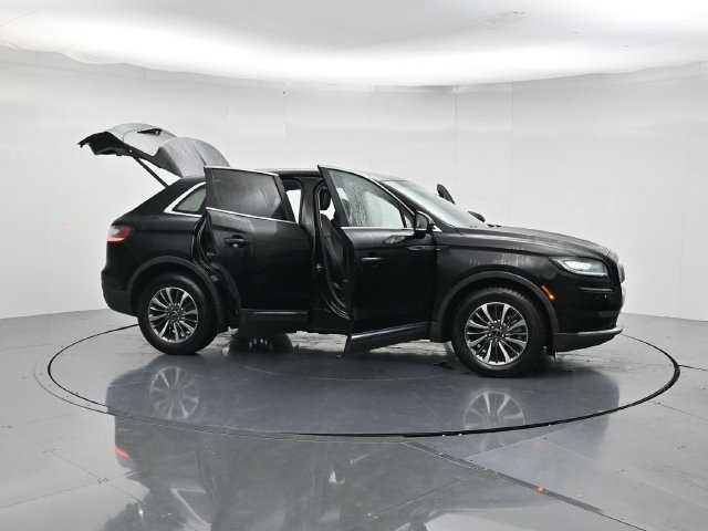 Used 2023 Lincoln Nautilus Reserve FWD image 46