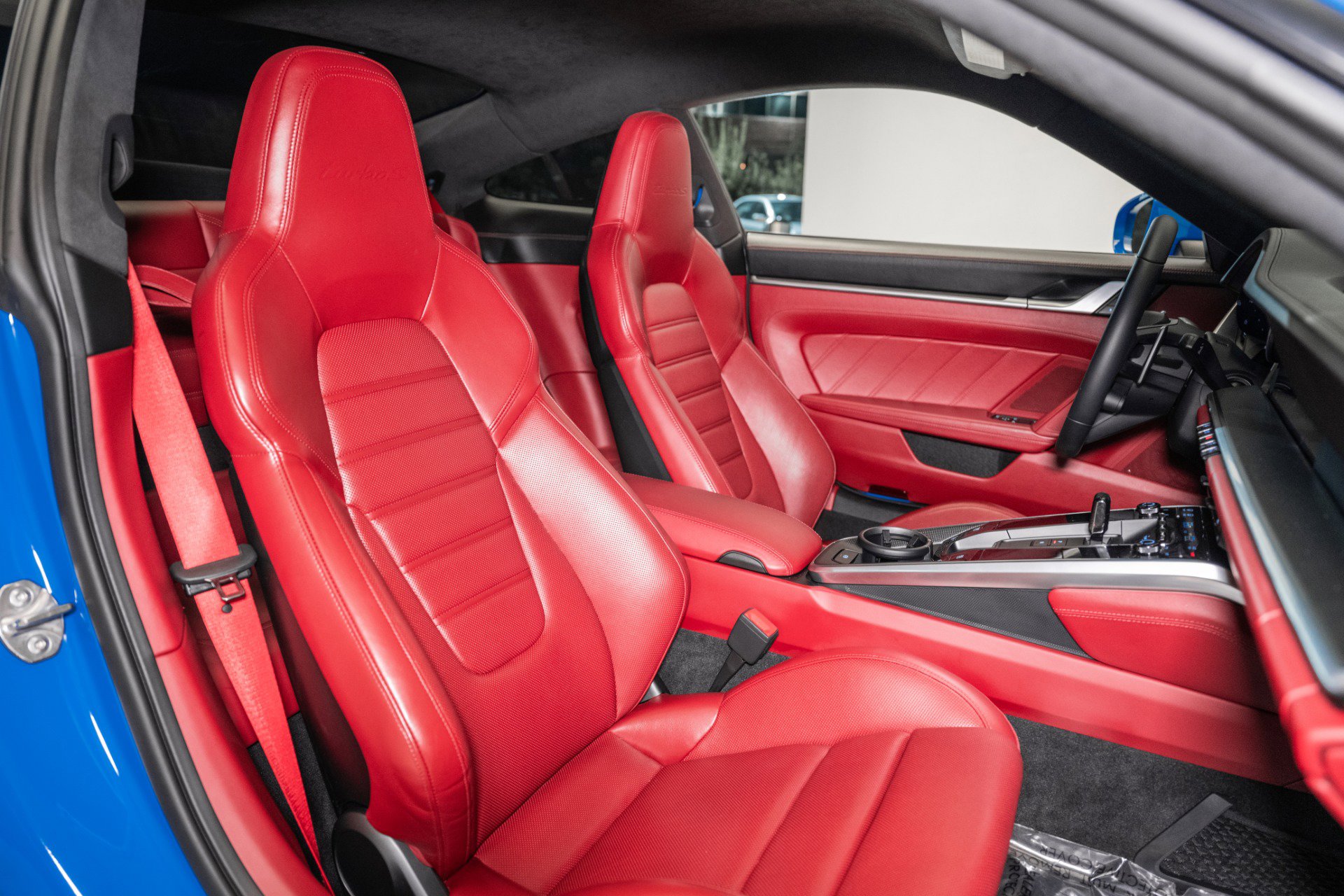 Used 2022 Porsche 911 Turbo S image 21