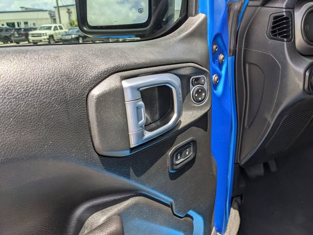 Used 2021 Jeep Gladiator Sport AWD/4WD image 20