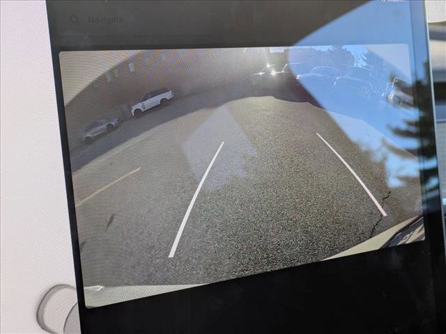 Used 2021 Tesla Model Y Long Range image 12