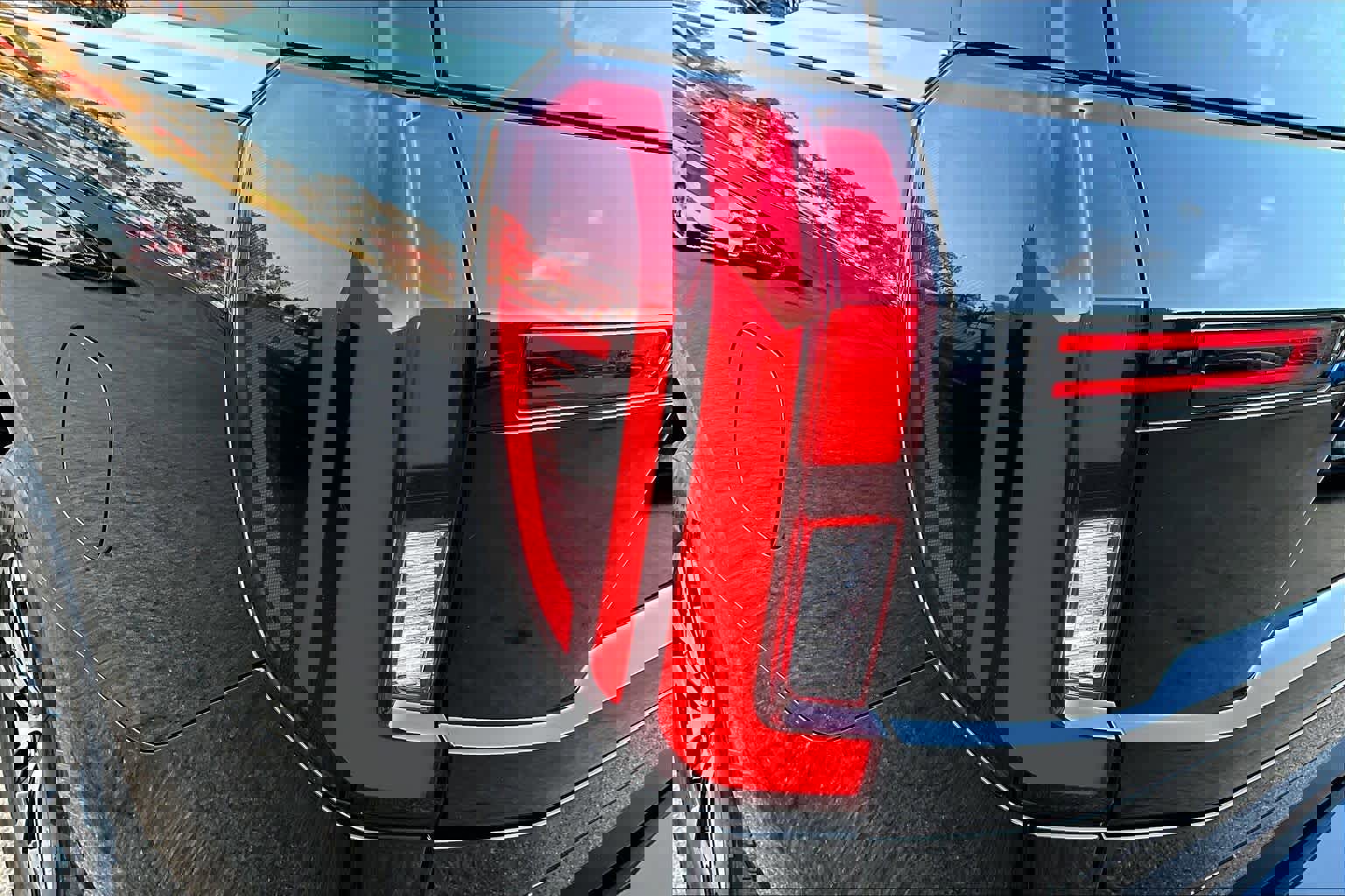 Used 2025 Ford Expedition Max Platinum image 27