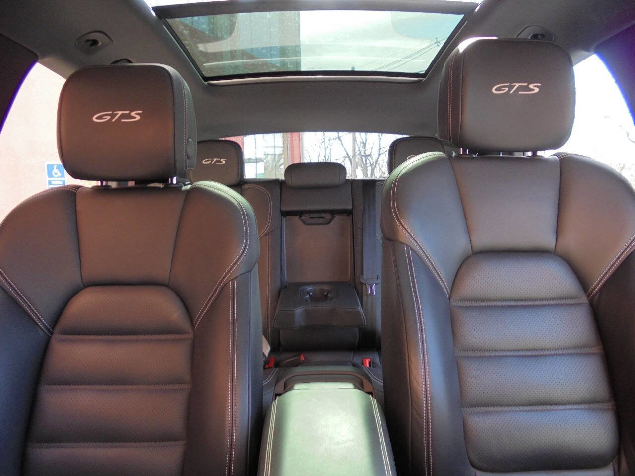 Used 2021 Porsche Macan GTS image 12