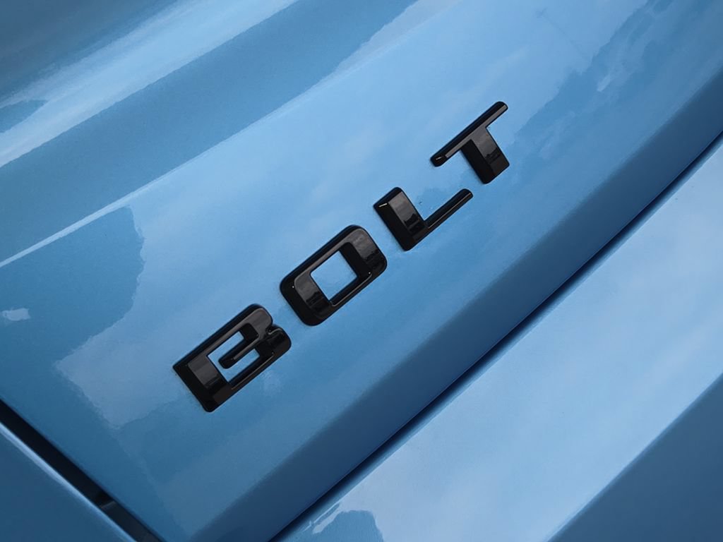 New 2027 Chevrolet Bolt LT w/ Comfort Package FWD image 13