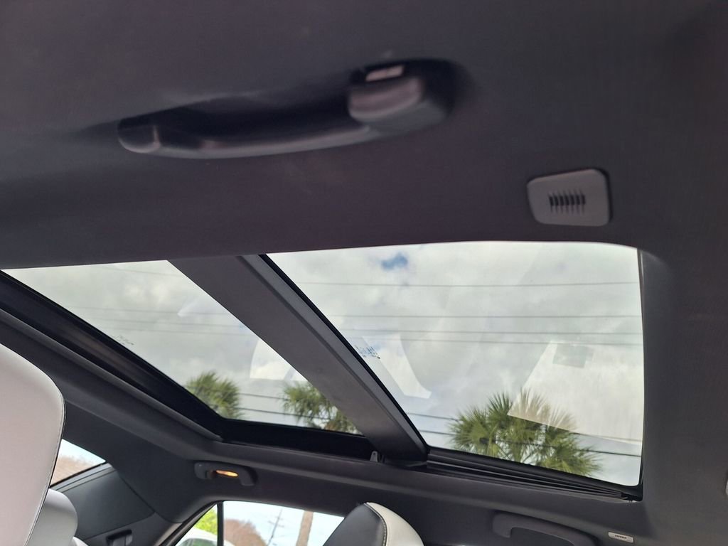 Used 2021 Chrysler 300 S w/ S Model Appearance Package image 27