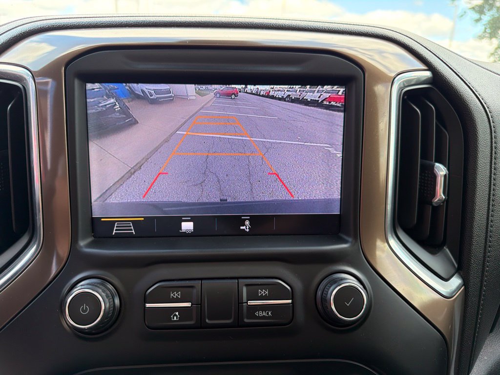 Used 2019 Chevrolet Silverado 1500 High Country AWD/4WD image 27